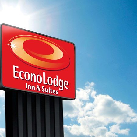 Econo Lodge Inn & Suites Florida City Exterior photo